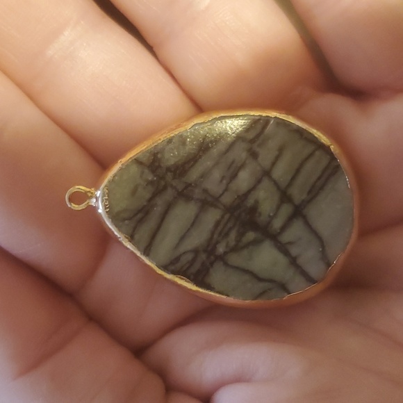 New Gold Wrapped Picasso Jasper Pendant. - Picture 5 of 6